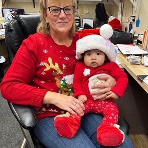 Meet your Posher, Debbie